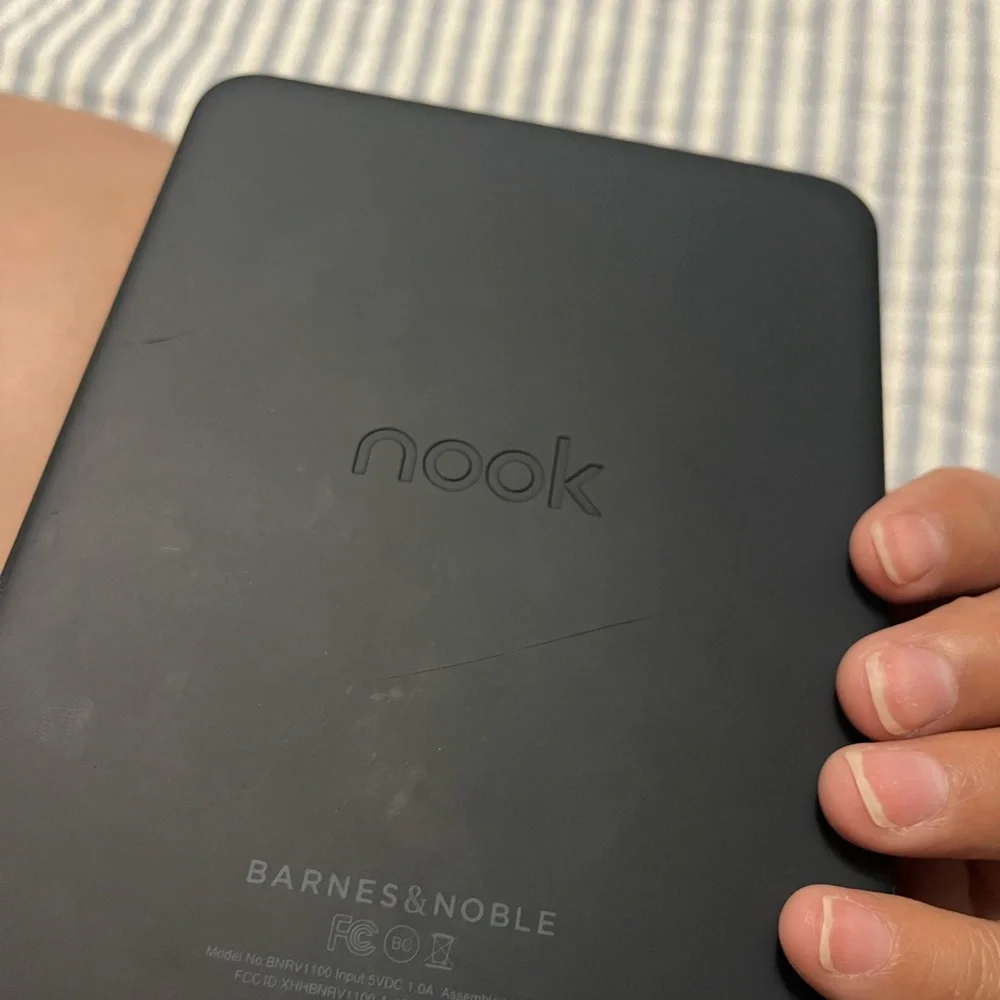 Barnes & Noble NOOK GlowLight 4 eReader — Black